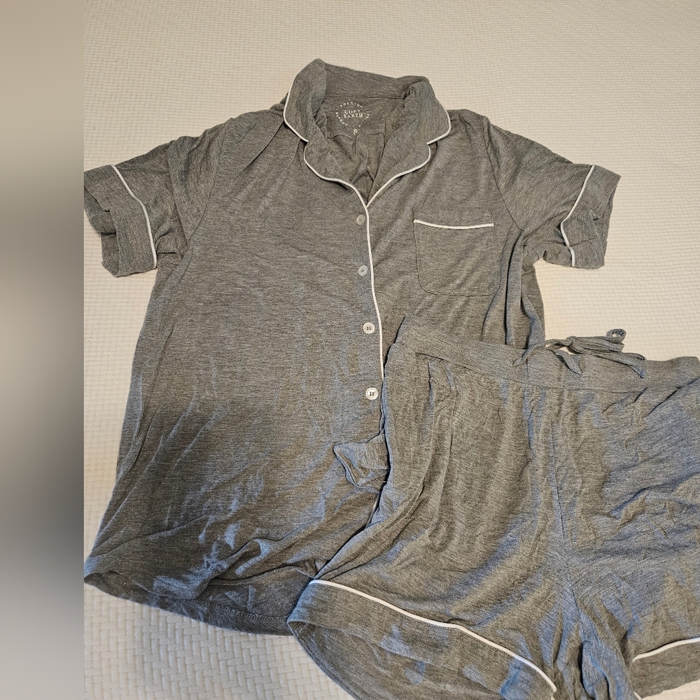 Cozy Earth Gray Women's Pajama Set